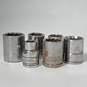 Used Various Shallow Sockets Assorted Sizes *See Pics For List #986